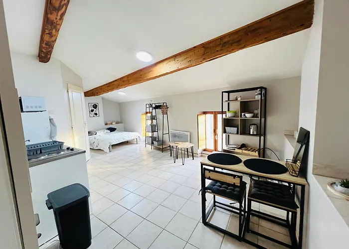 Studios A Valence, Drome